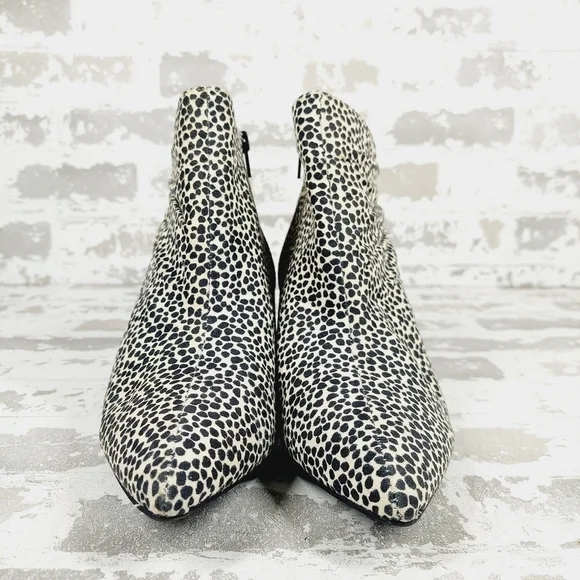 NEW Kelly & Katie Arina Animal Print Black White High Heel Ankle Boots D839 - Picture 3 of 12